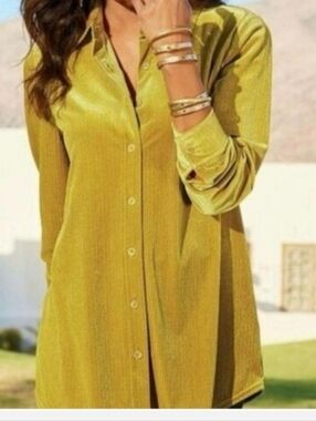 Soft Surroundings Golden Mustard Boyfriend Tunic Velvet Top Size Medium
